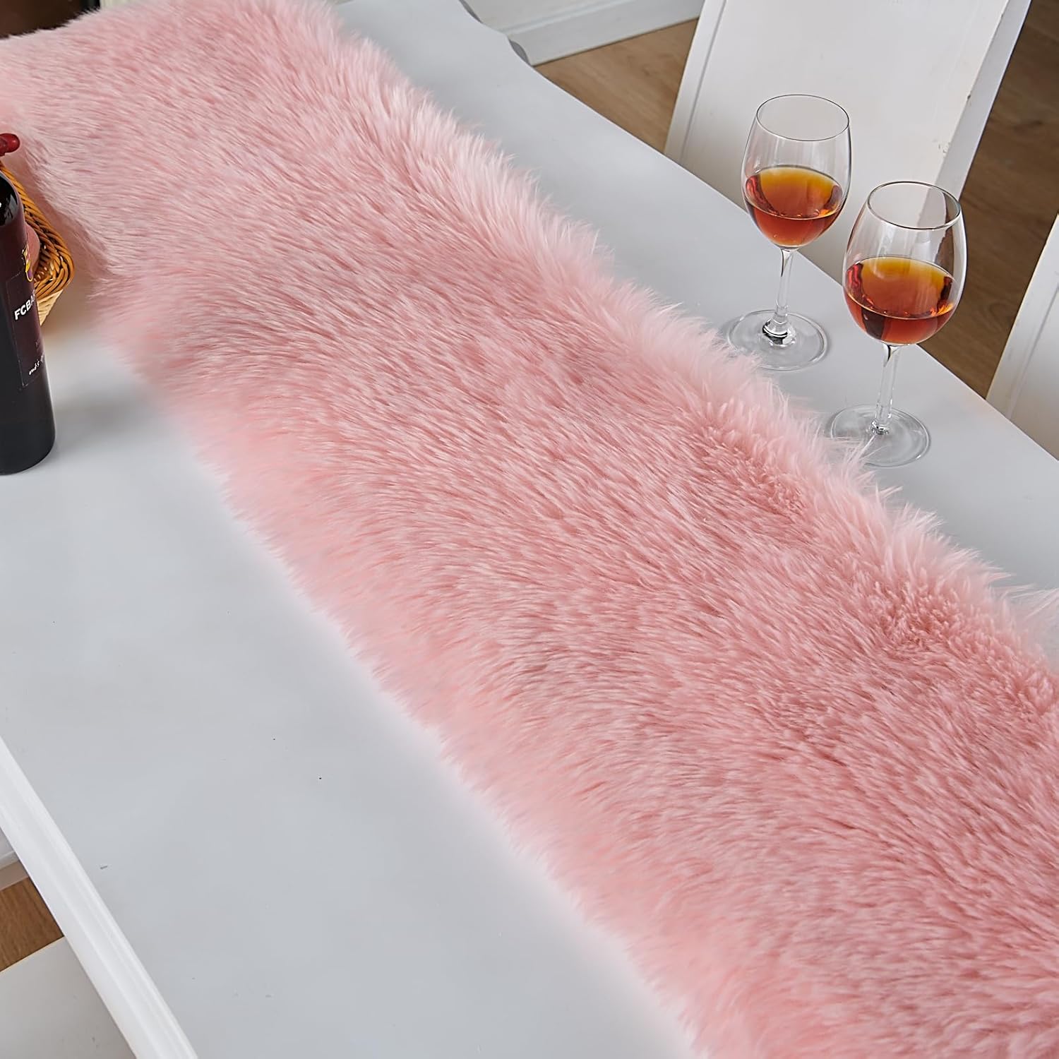 Table Runner with Tassels, Modern Pink Fluffy Faux Fur Decor Table Runners for Thanksgive Home Dinning Table ,Dresser Decoration (Pink, 11.8x59.1 inch)