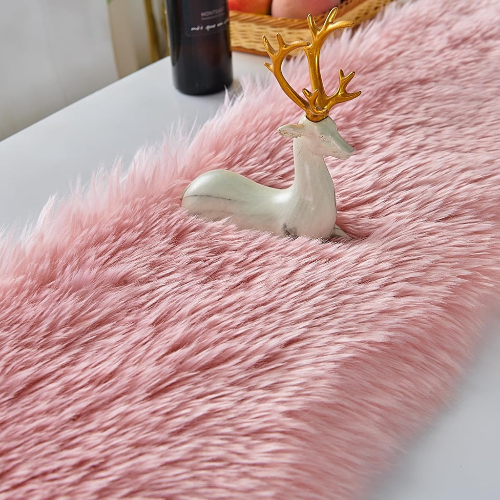 Table Runner with Tassels, Modern Pink Fluffy Faux Fur Decor Table Runners for Thanksgive Home Dinning Table ,Dresser Decoration (Pink, 11.8x59.1 inch)